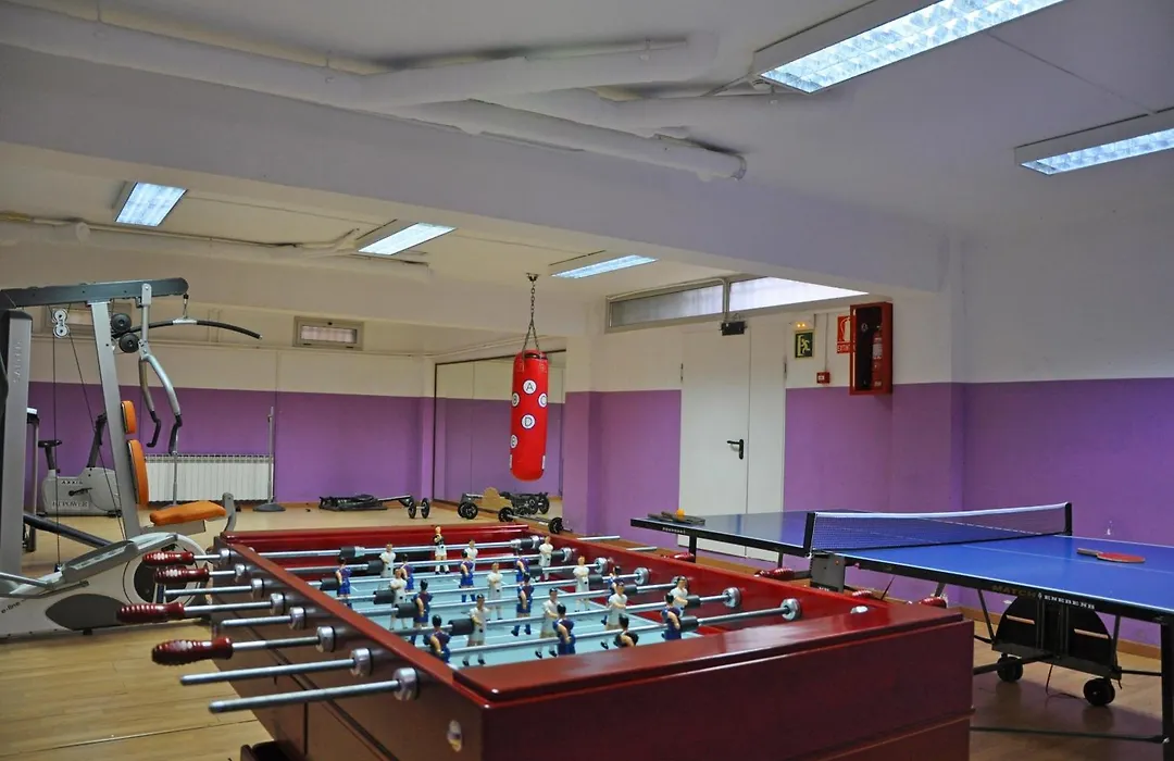 Residencia Universitaria Resa Sant Jordi-1