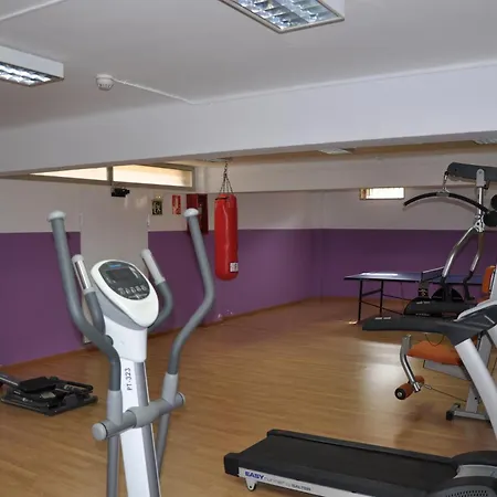 Residencia Universitaria Resa Sant Jordi-3